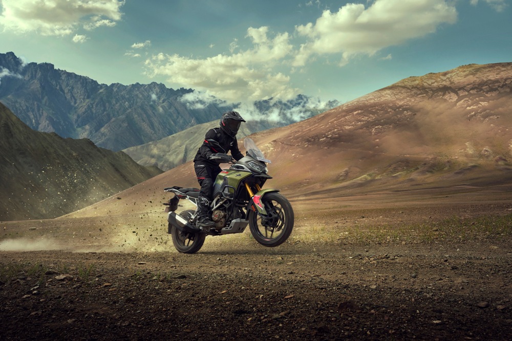 Apache RTX Dynamic Shots (2)